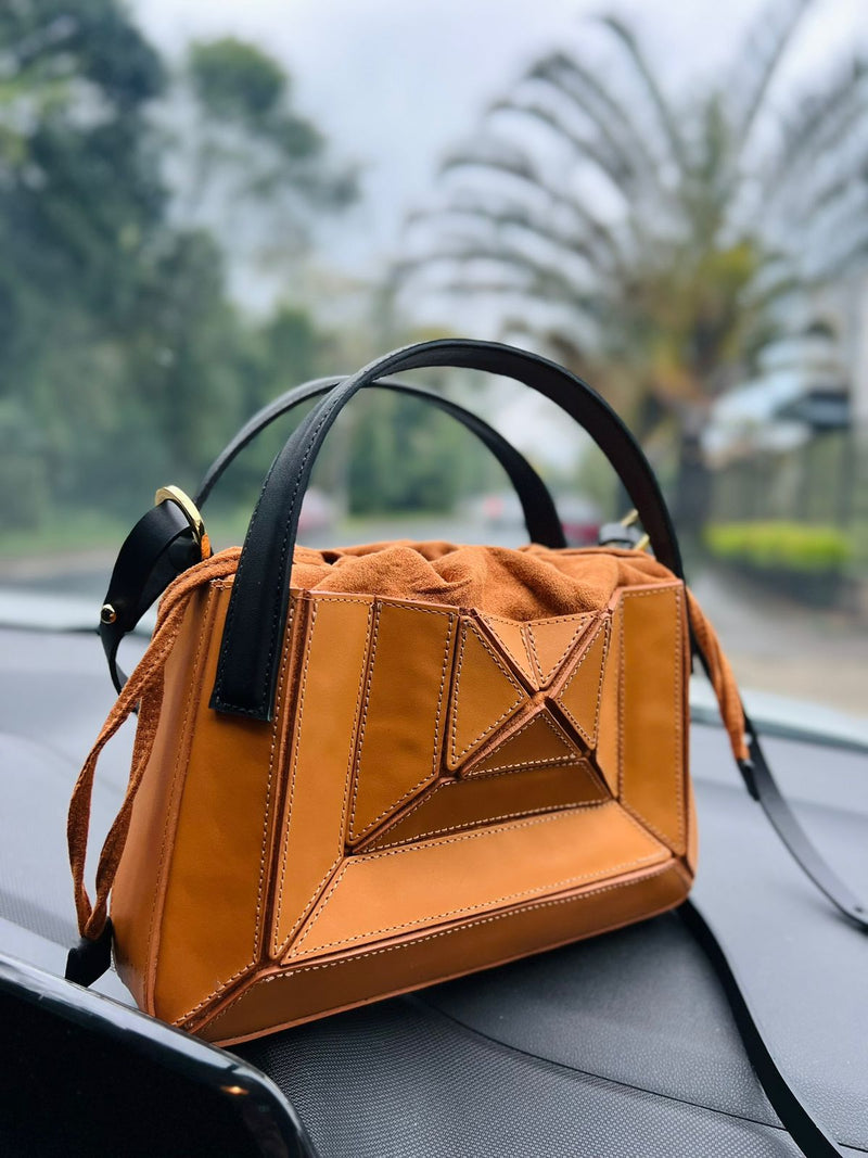BOLSA MINI LOU CAMEL